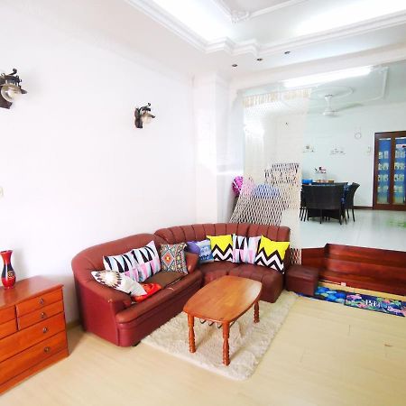 Lpm Room ทานจุงบุงาห์ ภายนอก รูปภาพ
